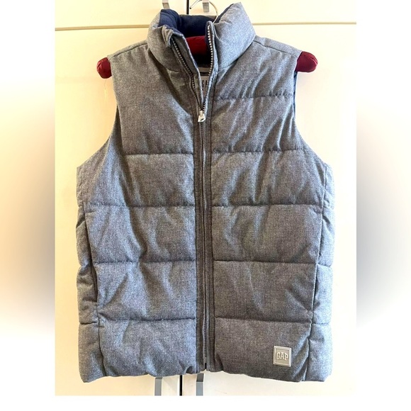 Gap Kids Boys Warm Gray Puffer Vest Jacket Size M (6-8) - Picture 1 of 6